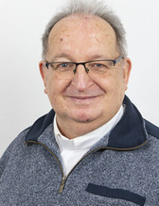 pfarrvikar_ciril_knezevic